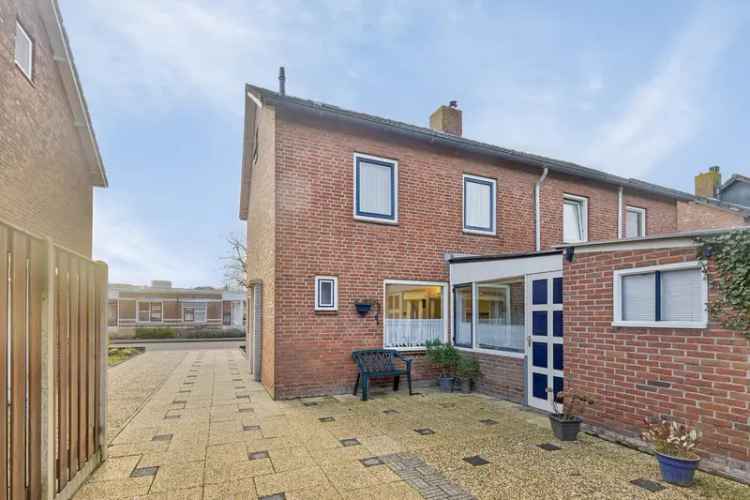 Tweekapper 4 slaapkamers Tholen 83m²