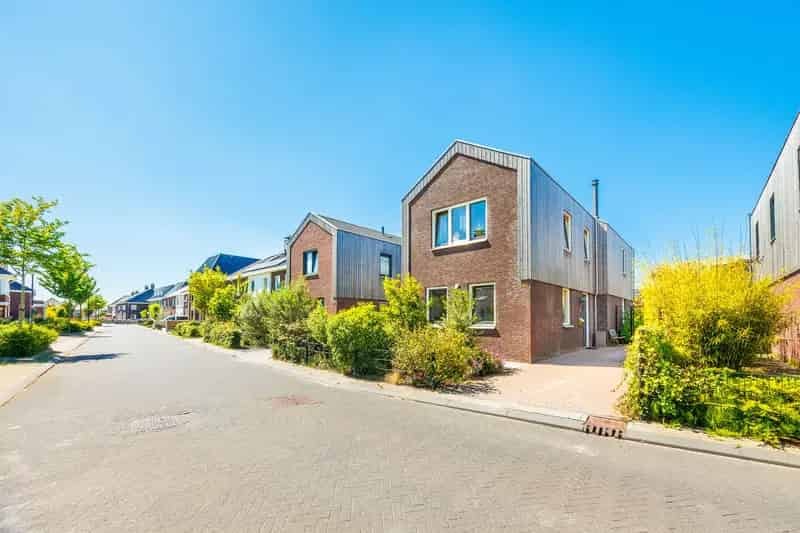 Huis te koop Lelystad Warande Instapklaar 3 slaapkamers Luxe keuken