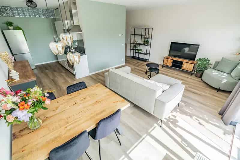 Modern 2-kamerappartement Oosterheem Zonnig terras Instapklaar