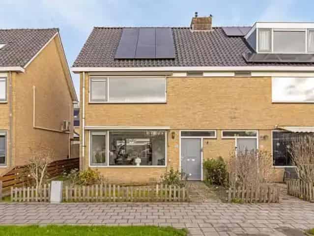 Hoekwoning Hornmeer: Moderniseren, Ruimte en Kindvriendelijk