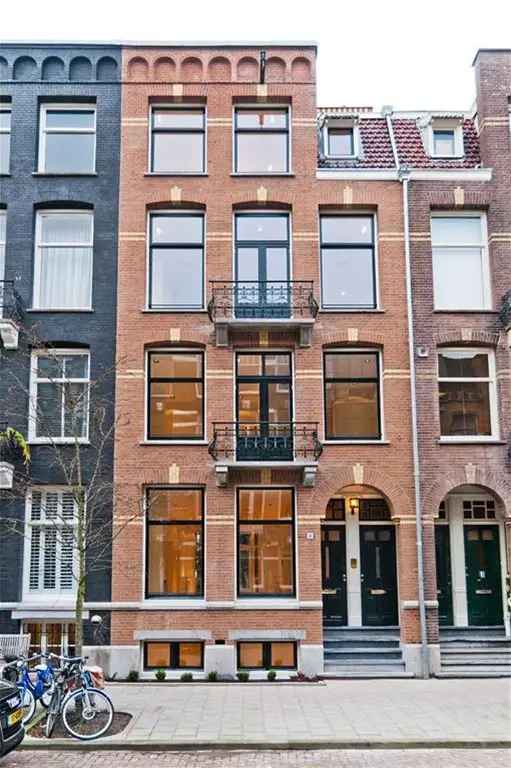 Appartement te koop Amsterdam Oud Zuid 6 slaapkamers 3 badkamers