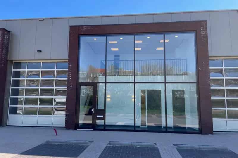 Bedrijfshal IJmuiden te Huur 177m² Havengebied