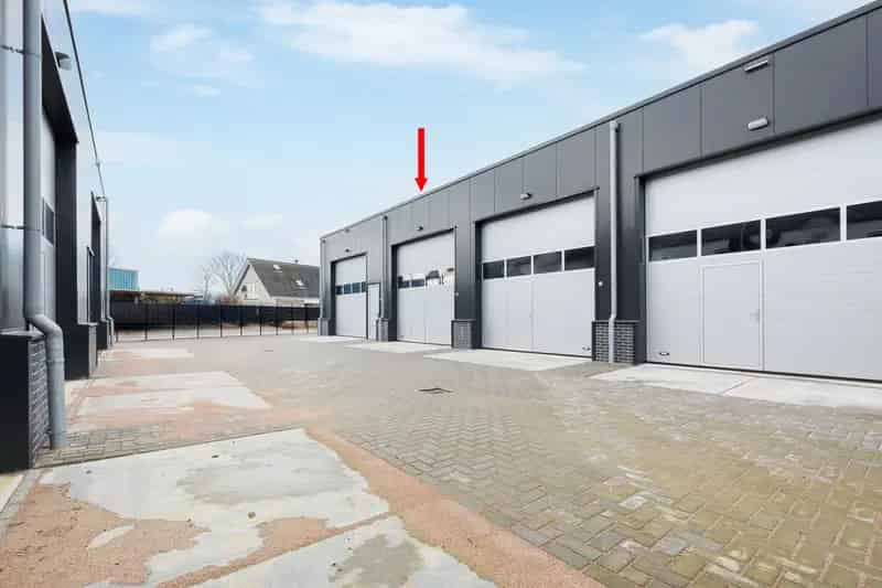 Luxe Garagebox te Koop Lelystad - 42m² - Nieuw Sanitair - 247 Toegang
