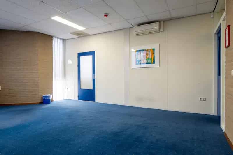 Kantoorruimte te huur Almelo Plesmanweg 283m2