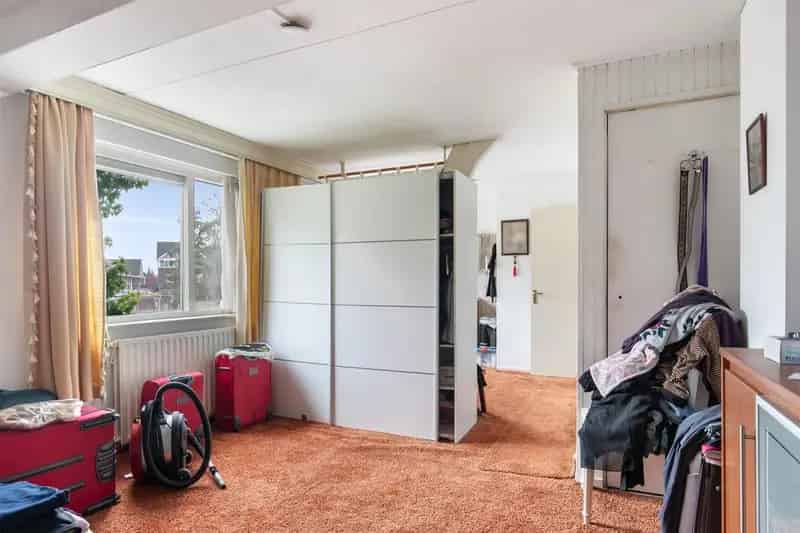 Cafetaria met bovenwoning te Helmond