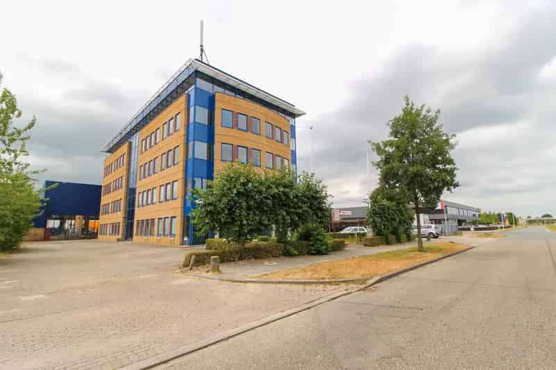Kantoorruimte te huur De Meern 2059m²