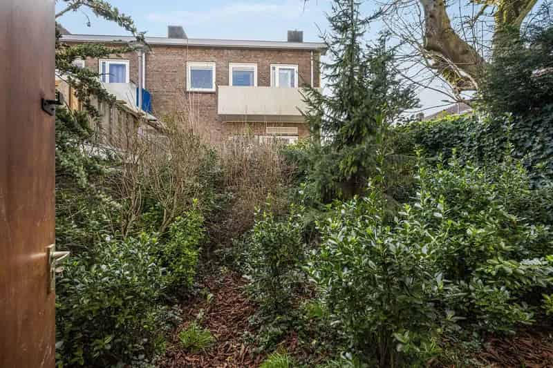 Huis te koop Rotterdam Overschie  - 5 kamers - Grote garage