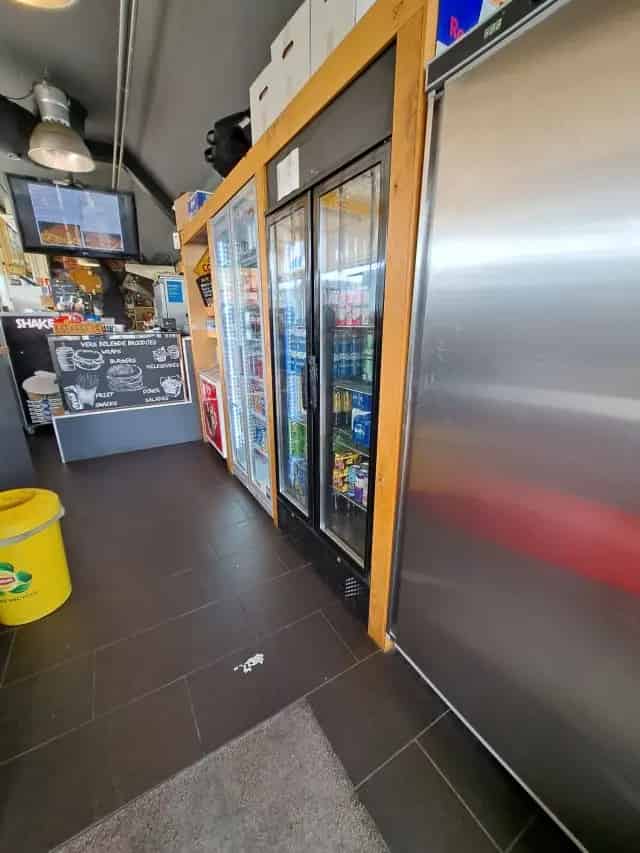 Cafetaria Grillroom te koop Rosmalen Treinstation