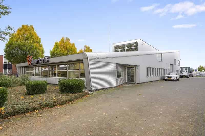 Kantoor Bedrijfsgebouw te koop Enschede Euregioweg