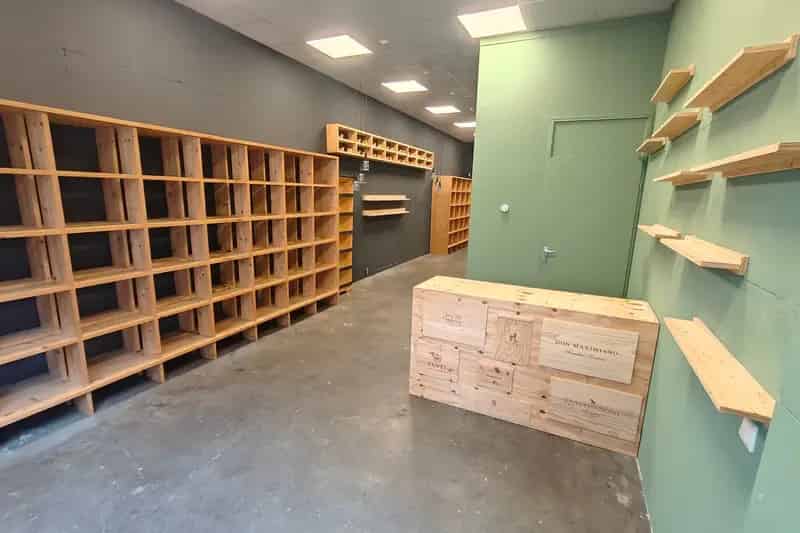 Winkel te Huur Groningen Folkingestraat 73m2