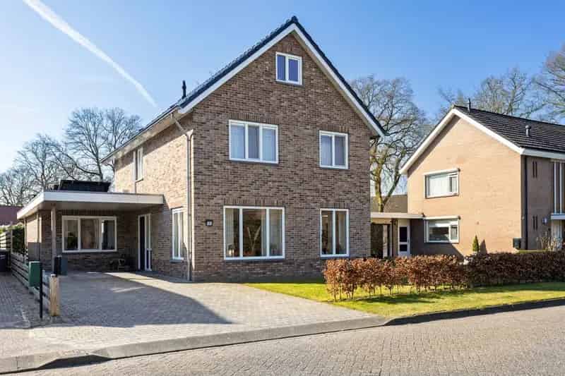 Zeer ruime vrijstaande woning Nieuw Amsterdam 5 slaapkamers