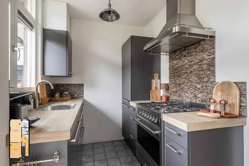 Gemoderniseerde 3 Kamer Benedenwoning te Vlaardingen