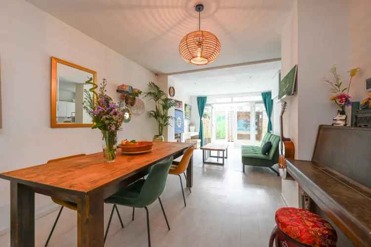Huis te koop Anna Bijnslaan Den Haag