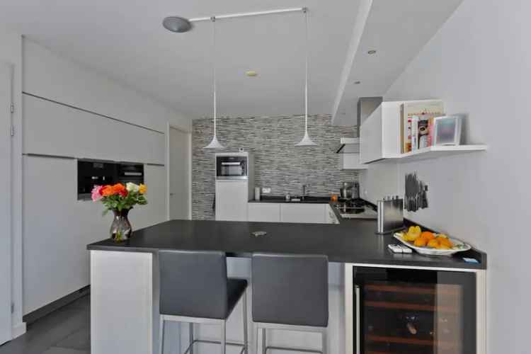 Moderne Vrijstaande woning Almere 4 slaapkamers luxe keuken