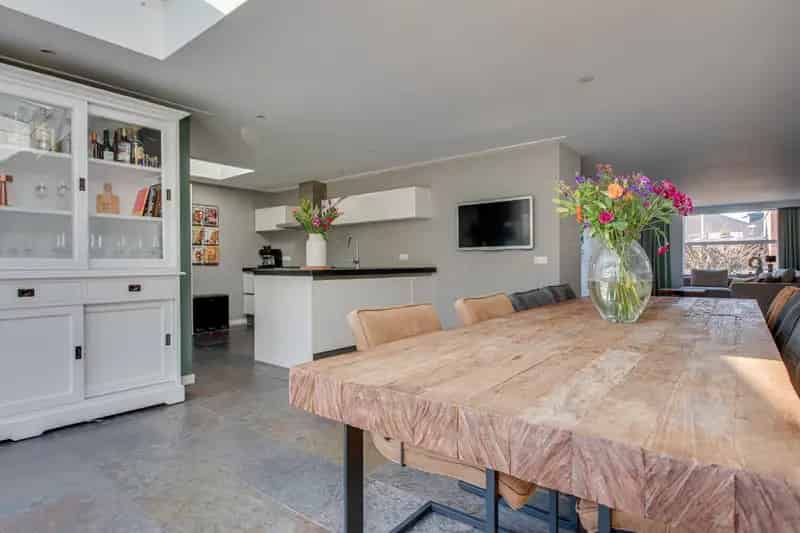 Huis te koop Den Bosch 4 slaapkamers tuin parkeergelegenheid