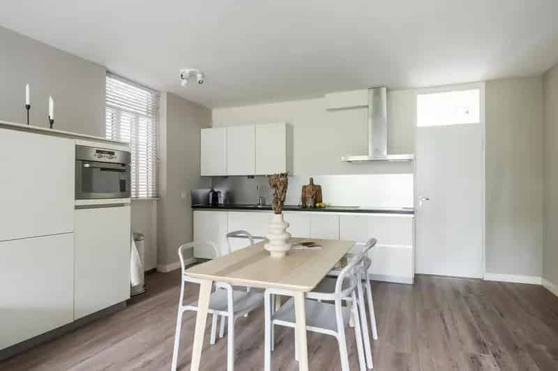 5-kamer appartement Rotterdam Centrum - 105m² - Ruim balkon - Gemeubileerd