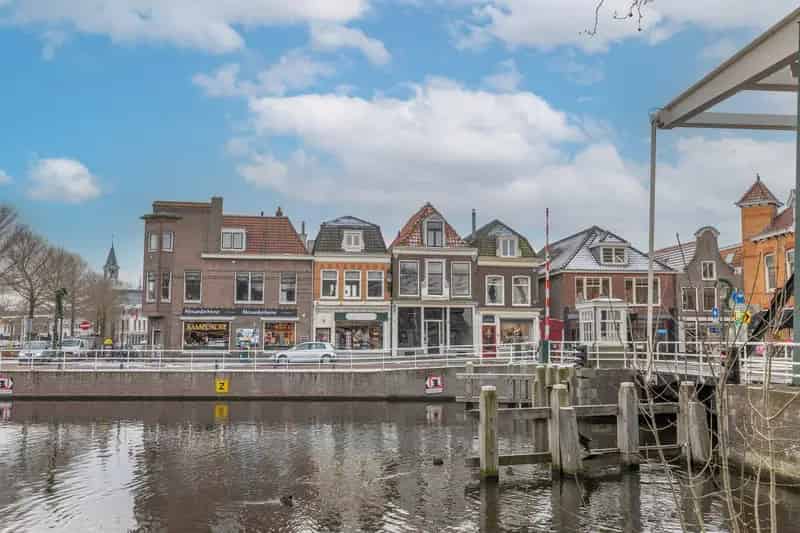 Monumentale Winkel-Woonhuis Weesp Rijksmonument Dakterras