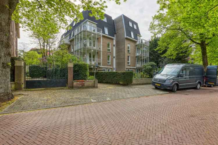 Appartement te koop Den Haag Van Stolkpark 3 kamers 65m2