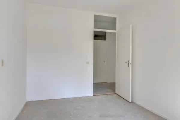 Te Huur: Gerenoveerd 4 Kamer Appartement Hilversum Kerckelanden