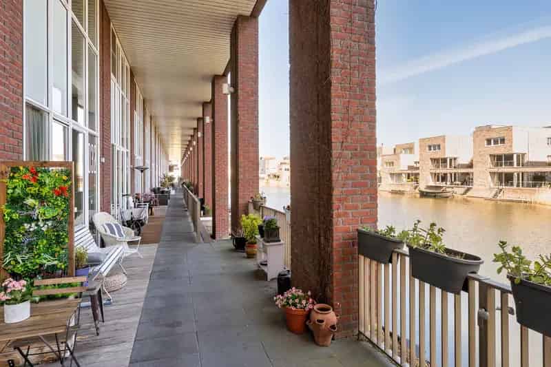 Huis te koop Amsterdam IJburg Haveneiland: Familiehuis aan de gracht