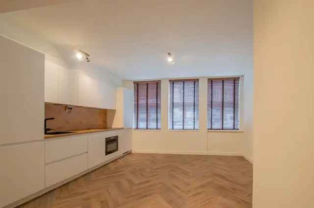 Amsterdam Studio 44m2 te huur 1 Augustus 2024