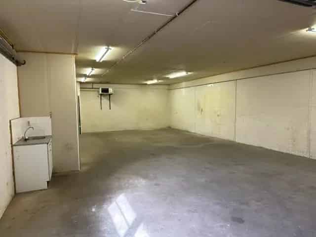 Bedrijfshal te koop Nieuw Loosdrecht 114m2