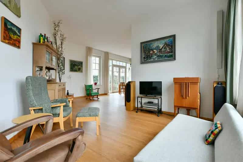 Huis te koop Weespersluis 6 slaapkamers 2 badkamers energielabel A+++