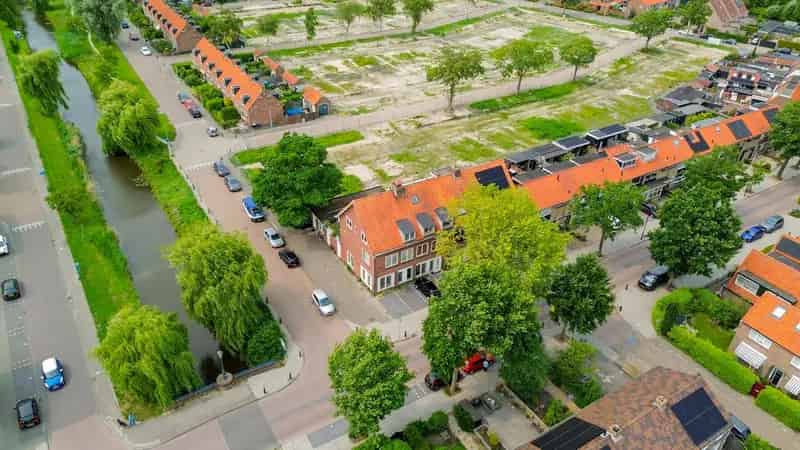 Appartement Krommenie 3 slaapkamers ruim terras