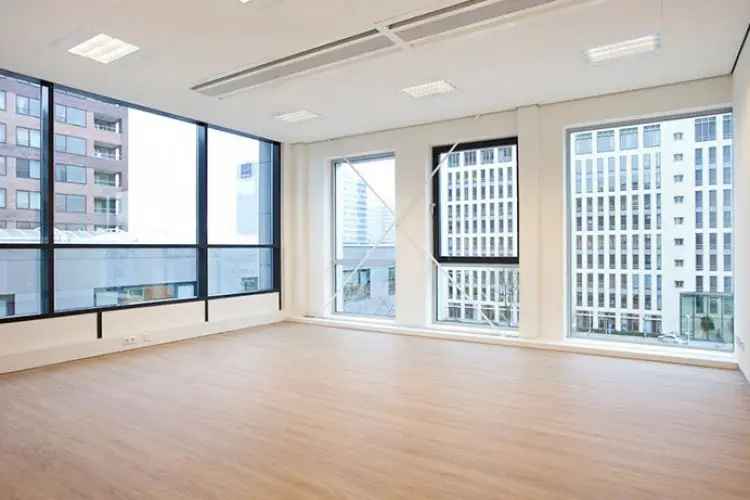 Kantoorruimte Amsterdam Zuidas: Moderne Werkplek met Flexibele Huuropties