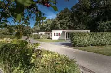Tijdelijke Huizen en Kamers te Huur Luttenberg