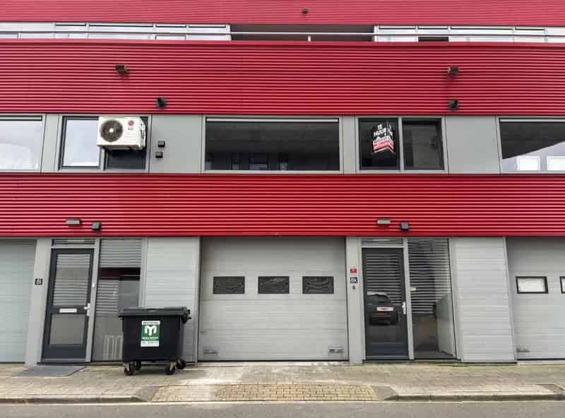 Bedrijfshal Haarlem 132m2 te Huur -  De Rode Baronnen