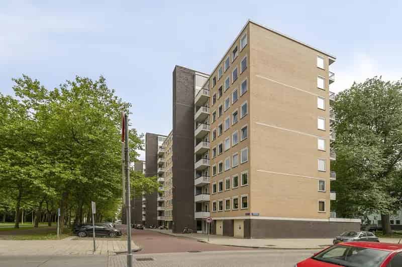 Ruim 5-kamer appartement nabij Zuidas