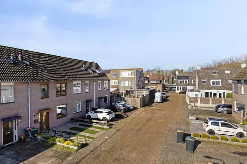 Huis te koop Tilburg Borselestraat: Instapklare 3 Slaapkamers, Moderne Keuken & Badkamer