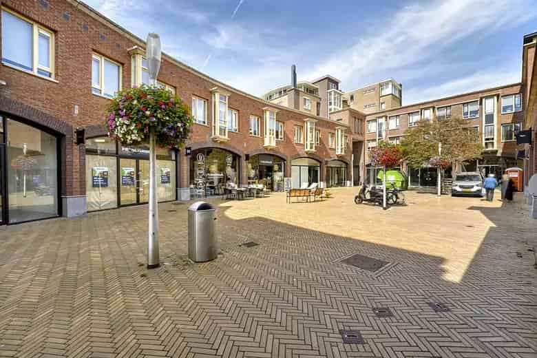 647 m2 Winkelruimte te Koop Katwijk