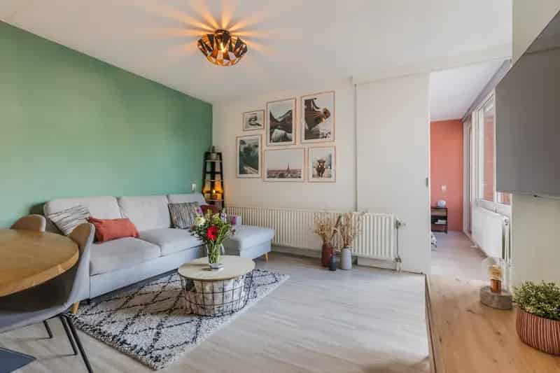 Appartement Breda Centrum  Nabij Station  Modern  Starter