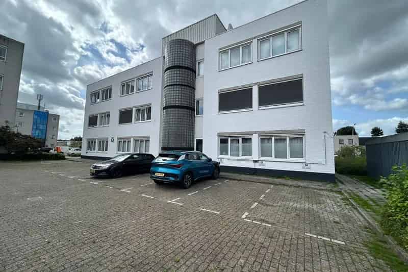 Kantoorruimte te Huur Barendrecht 150m2