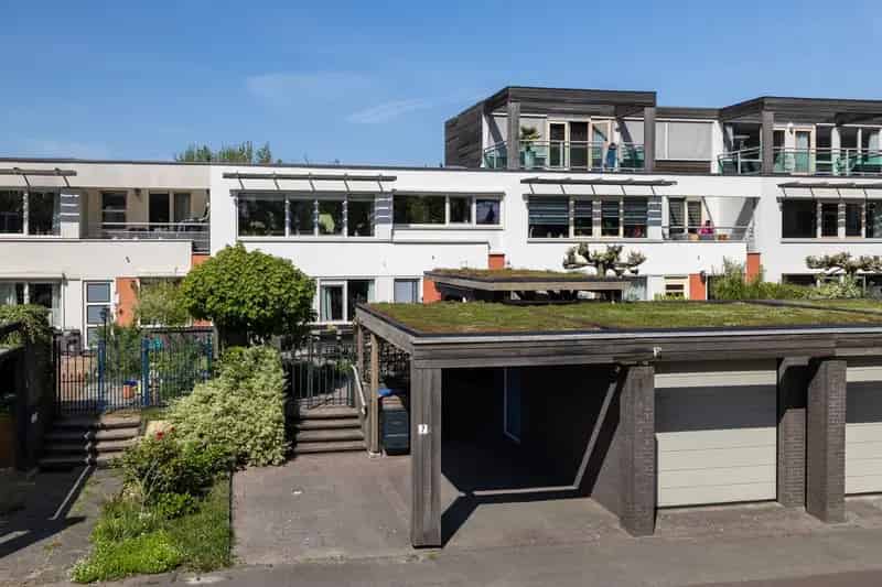 Huis te koop Breda Westerpark 3 slaapkamers garage tuin zuiden