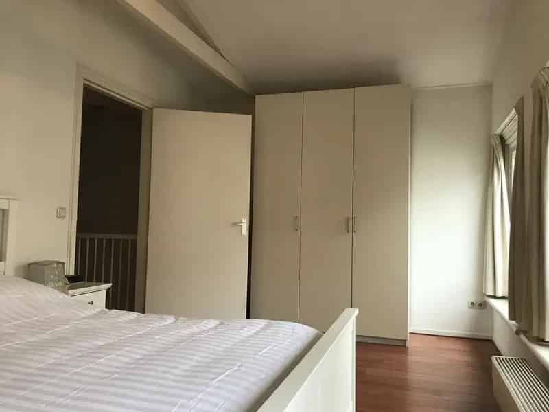 Gemeubileerde Bovenwoning Den Haag Centrum 140m2 2 slaapkamers