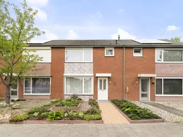 Eengezinswoning, tussenwoning te huur in Vogelwaarde