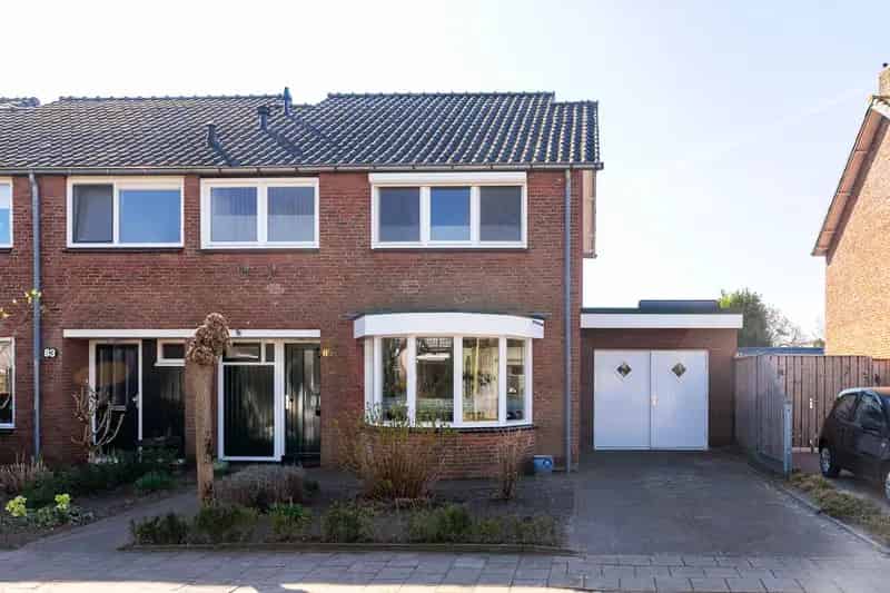 Luxe Hoekwoning Eerbeek  Moderne Keuken Badkamer Energielabel A