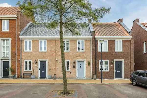 Moderne gezinswoning Brielle 3 slaapkamers tuin zuidwesten