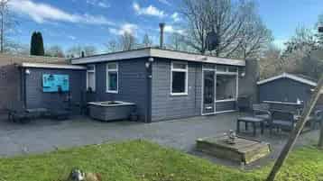 Recreatiewoning te huur nabij Biddinghuizen