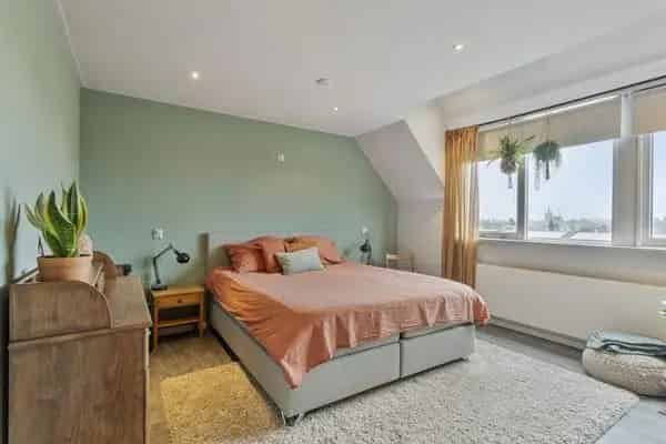 Ruime Maisonette te Veldhoven Nabij Alle Voorzieningen