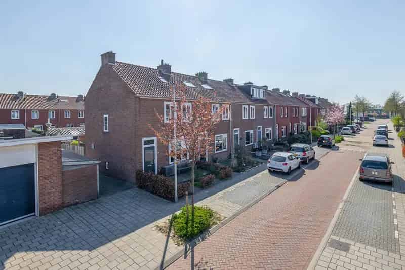 Instapklare Hoekwoning Bomenwijk Waddinxveen 4 slaapkamers Energielabel A