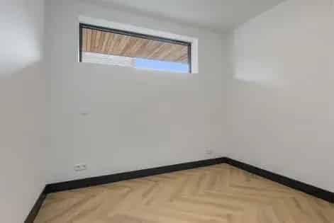 1 kamer appartement van 60 m² in Made