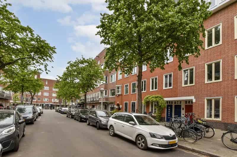 Appartement te koop Amsterdam Stolwijkstraat: Belegging met 2 woningen