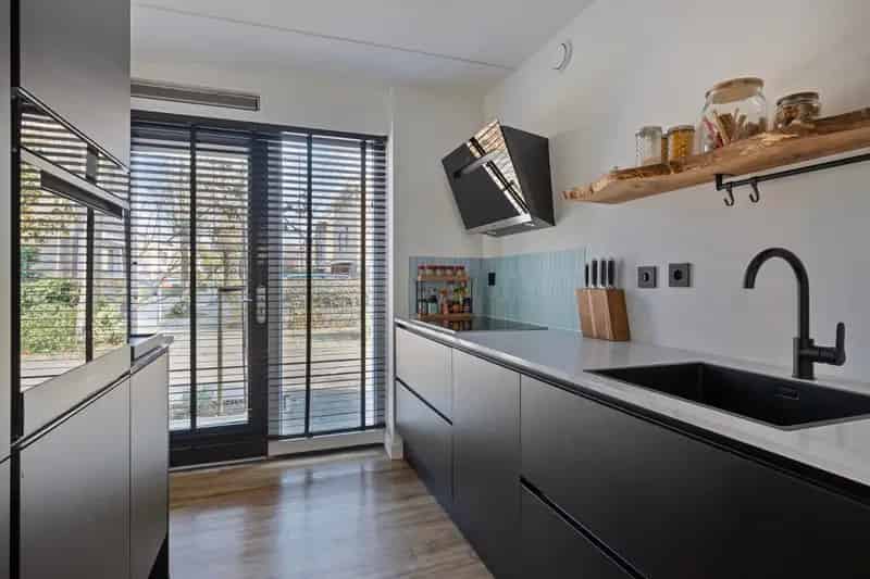 Huis te koop Nijmegen Noord 3 slaapkamers moderne keuken tuin