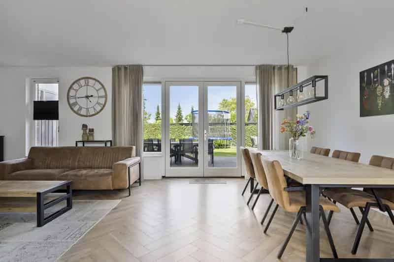 2 Onder 1 Kapwoning Made Oost  8 Zonnepanelen  Energielabel A