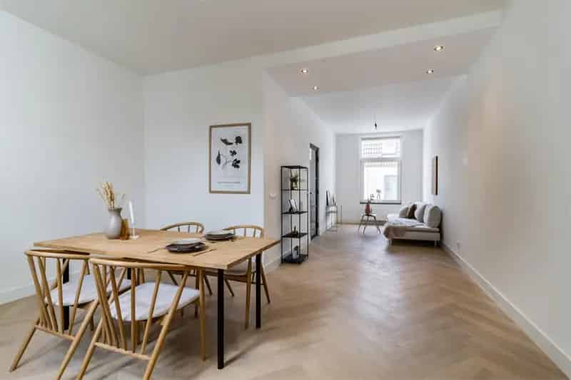 Appartement te koop Delft Nieuwe Schoolstraat 82m2 gerenoveerd