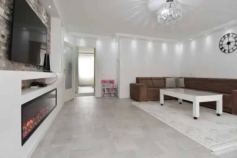 3-kamer appartement Den Haag gerenoveerd energielabel A